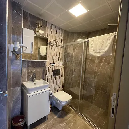 The Local Exclusive Oda ve Kahvaltı