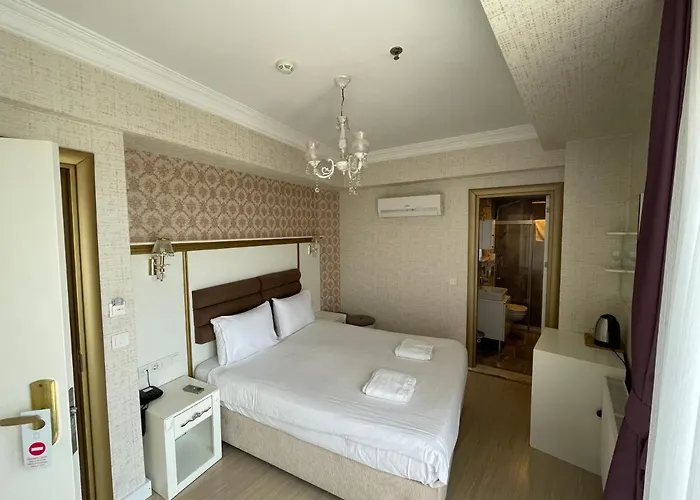 Couette-café The Local Exclusive 3*