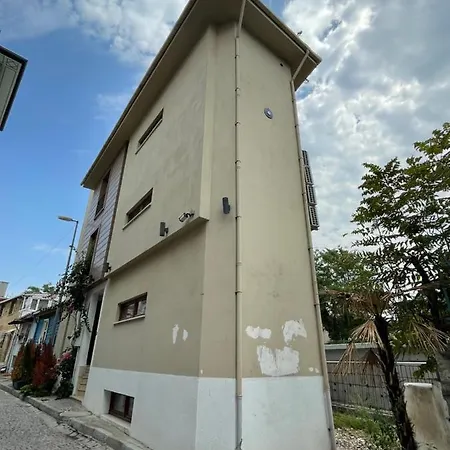 The Local Exclusive Bed and breakfast 3*